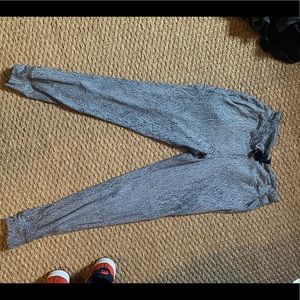 Lulu lemon grey and white joggers
